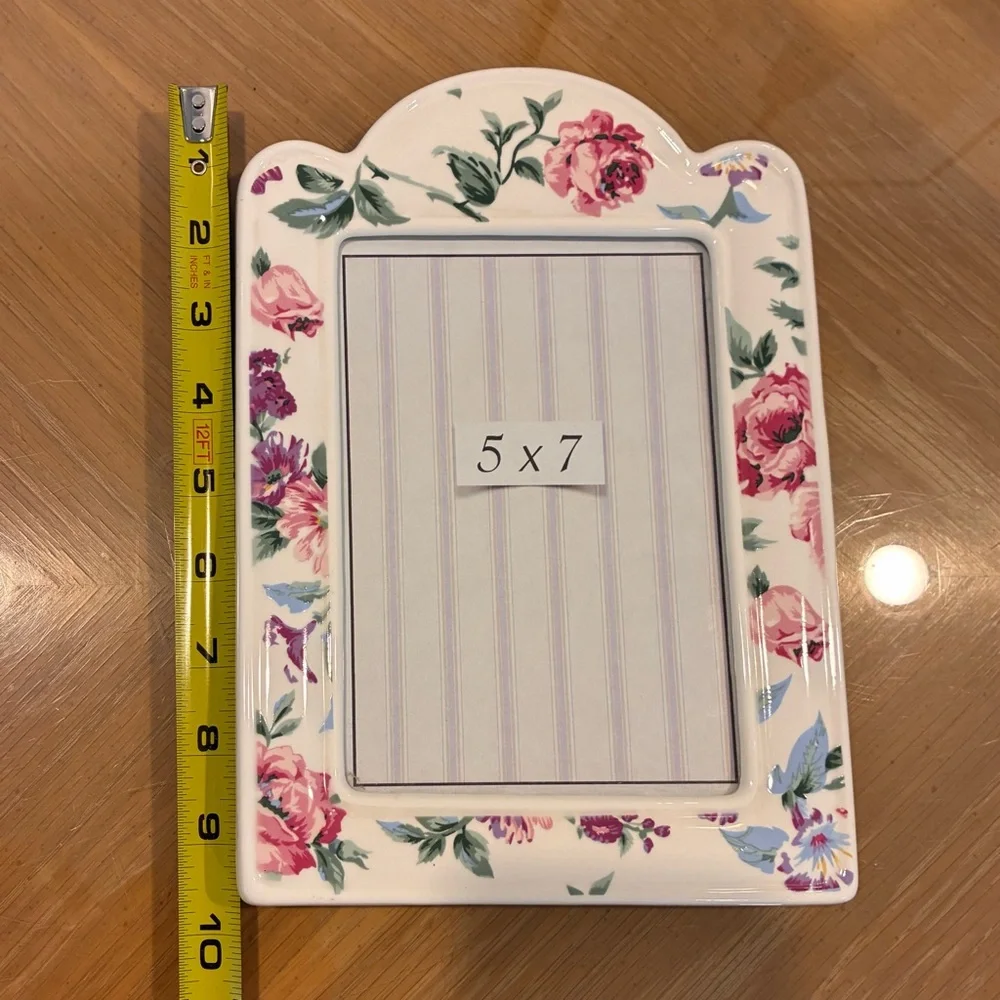 Vintage Ceramic Shabby Chic 5x7 Floral Photo Frame, Pink Roses